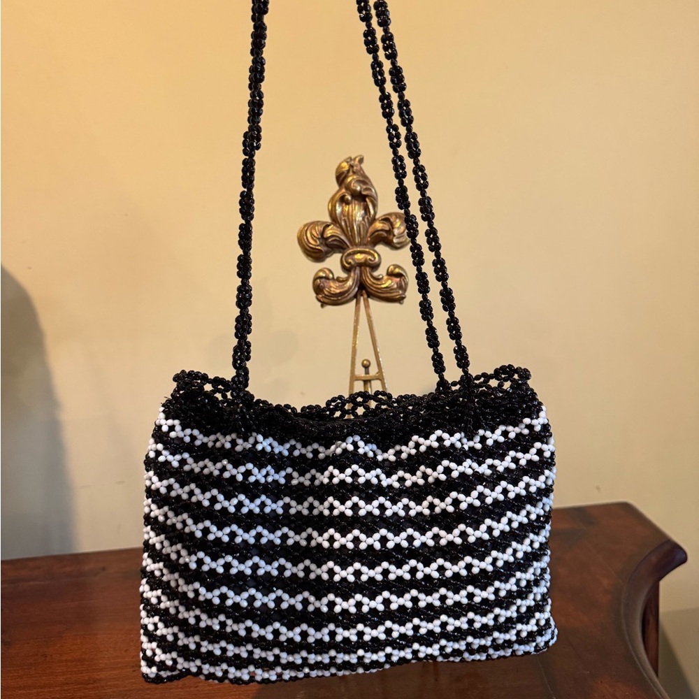 New Elegant Black and White Beaded Handbag